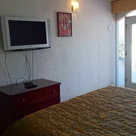 Costa Ensenada Hotel Exterior photo